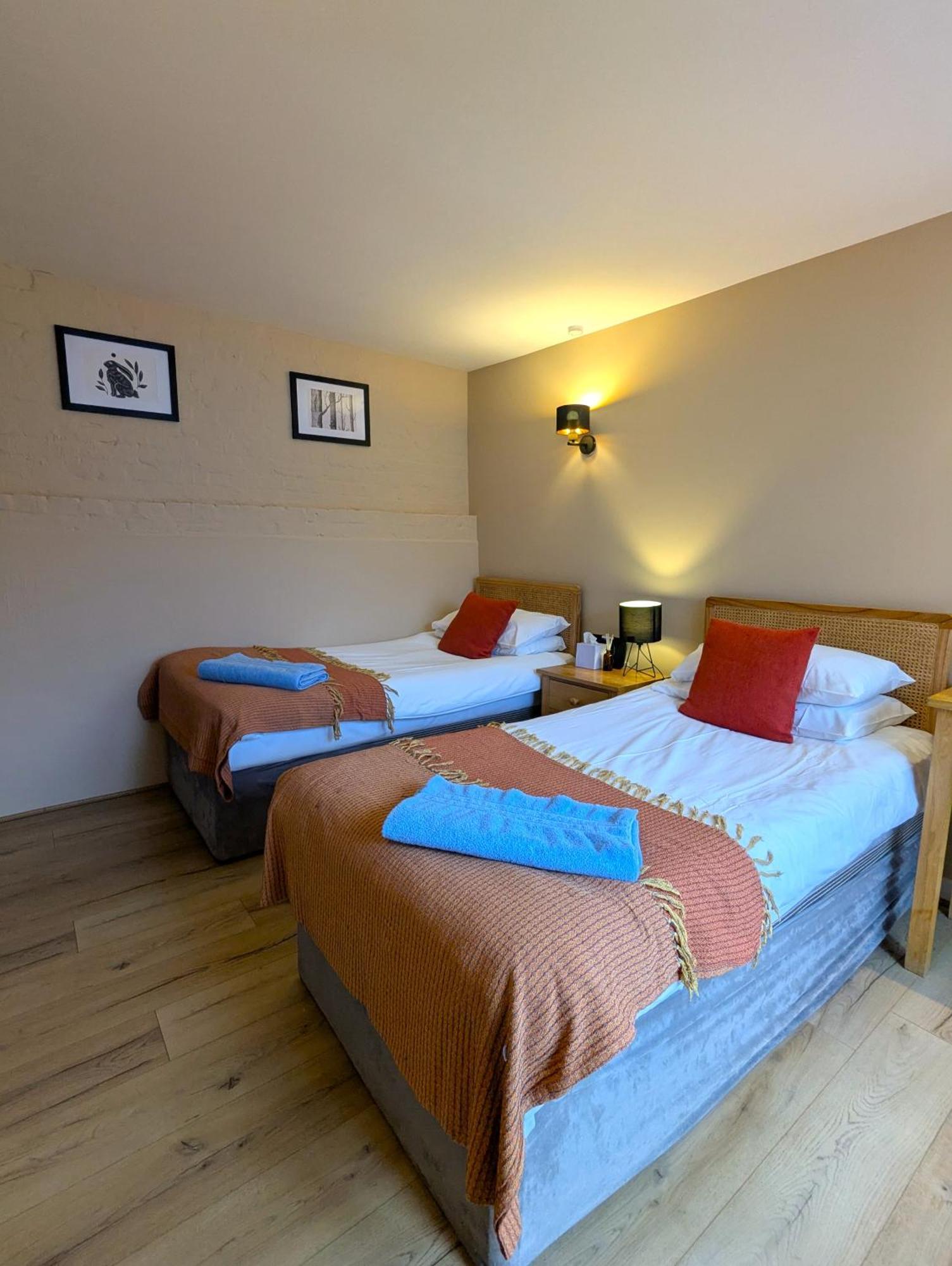 Kingfisher Barn B&B Abingdon-on-Thames Esterno foto